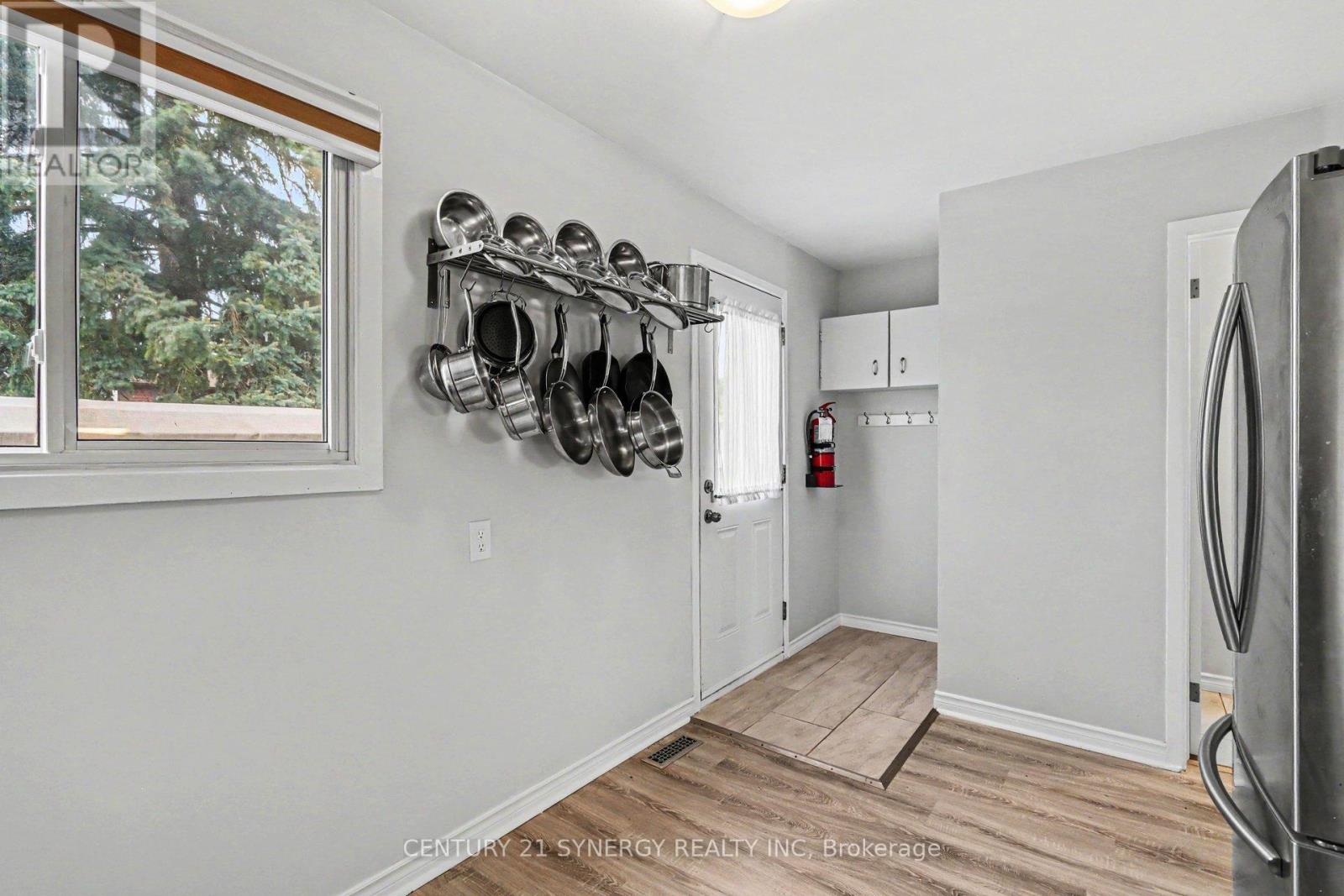 220 MILLROAD WAY - 6
