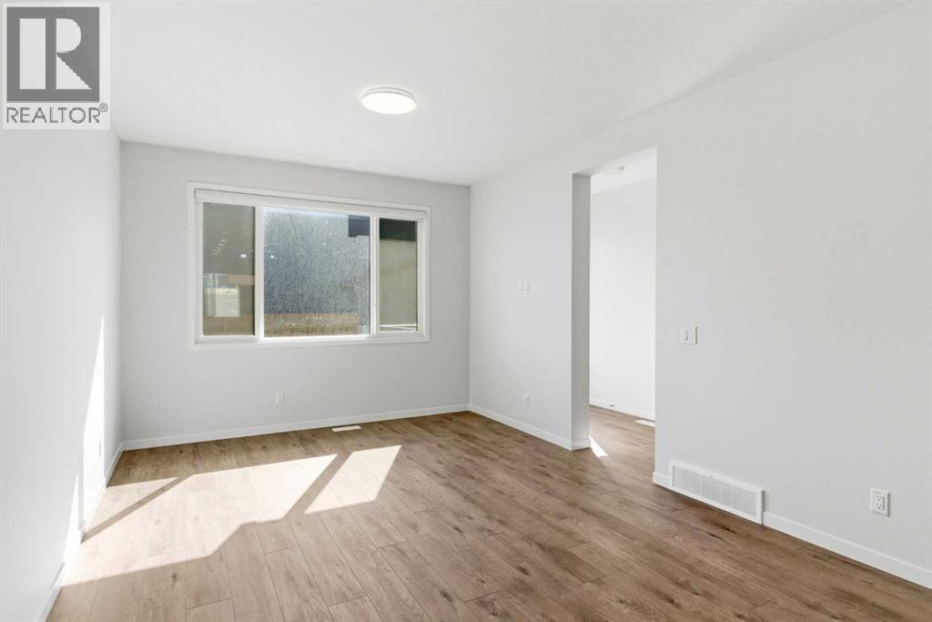 107 Royston Way NW - 11