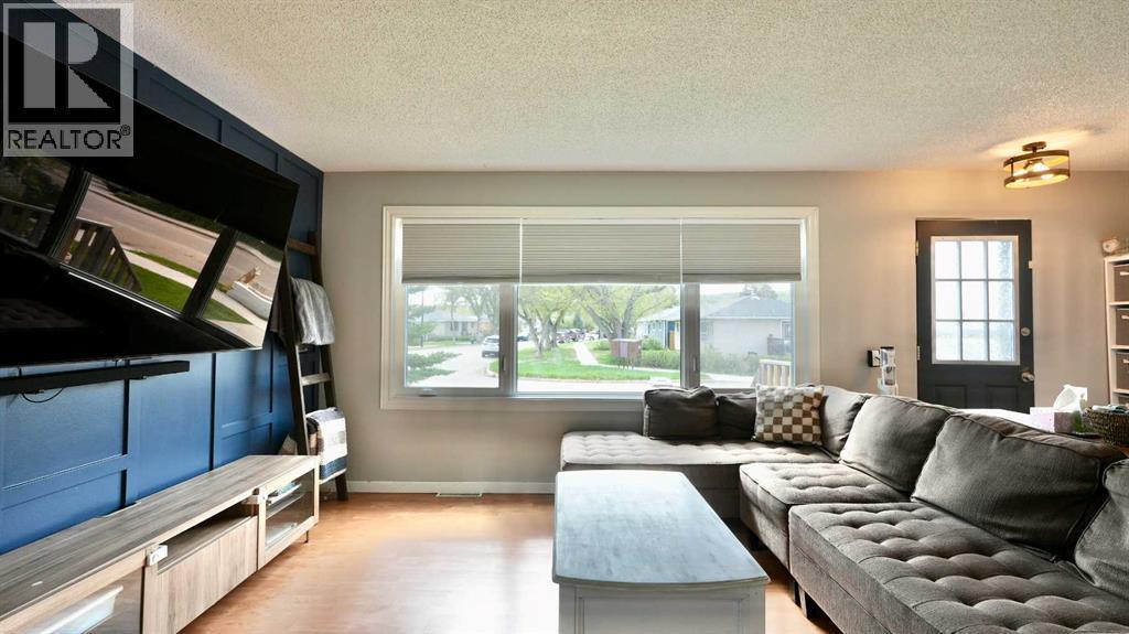 8515 97 Street — photo 17