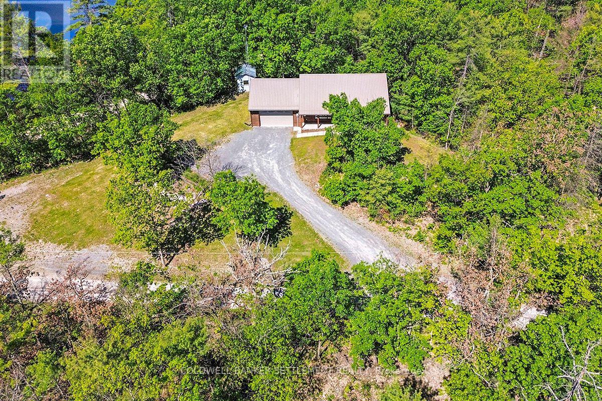 15 REDPATH LANE - 37