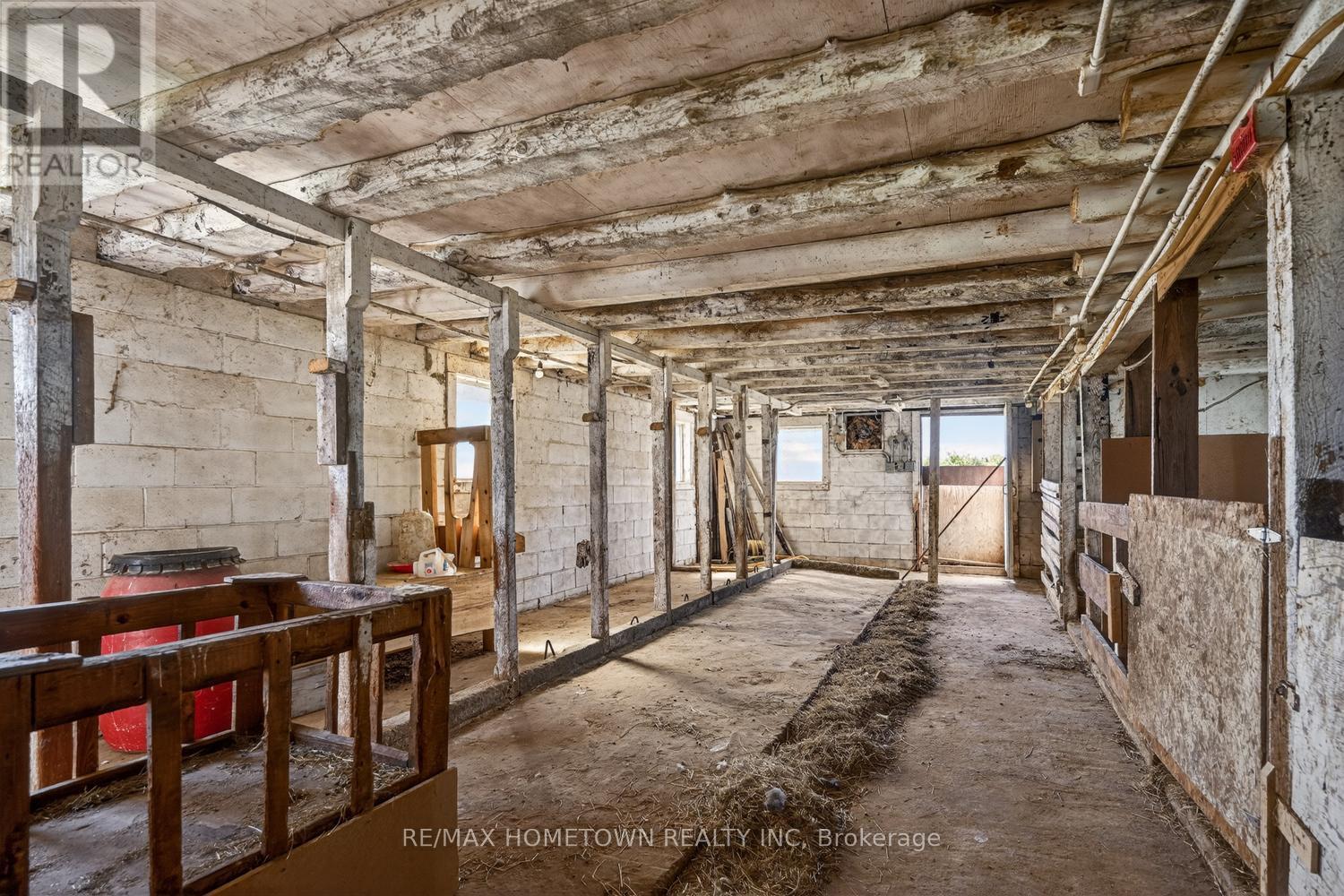11928 ROCKSPRINGS ROAD - 46