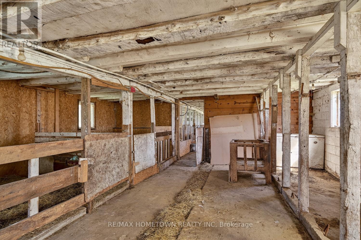 11928 ROCKSPRINGS ROAD - 47