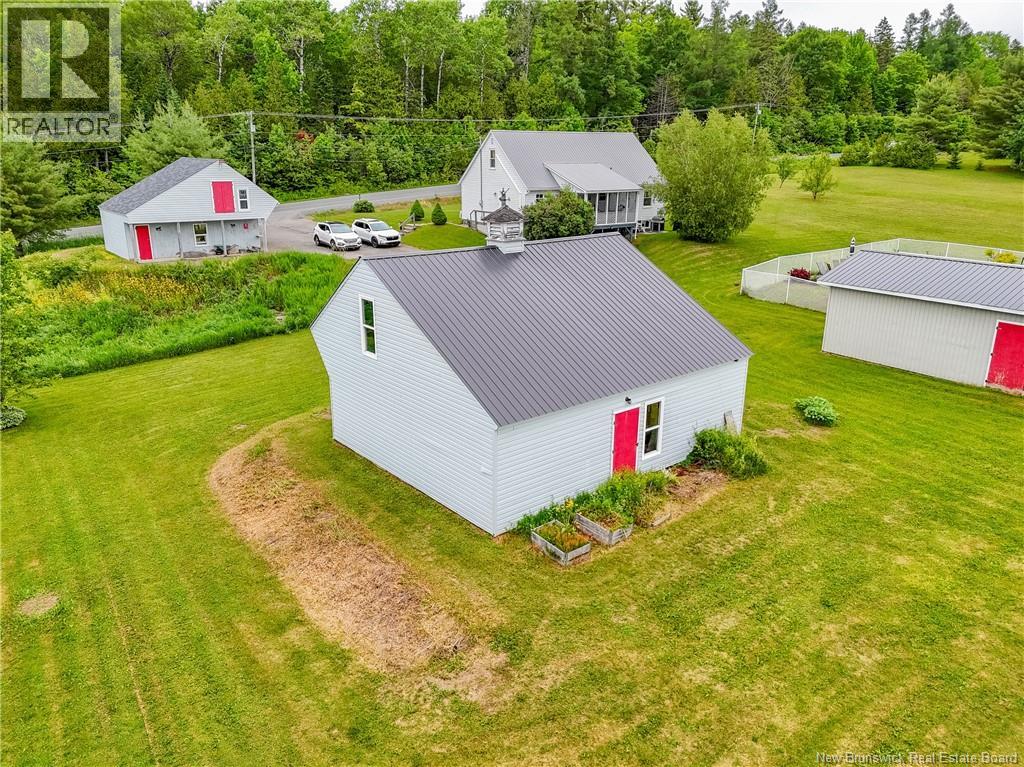 419 Beardsley Road - 44