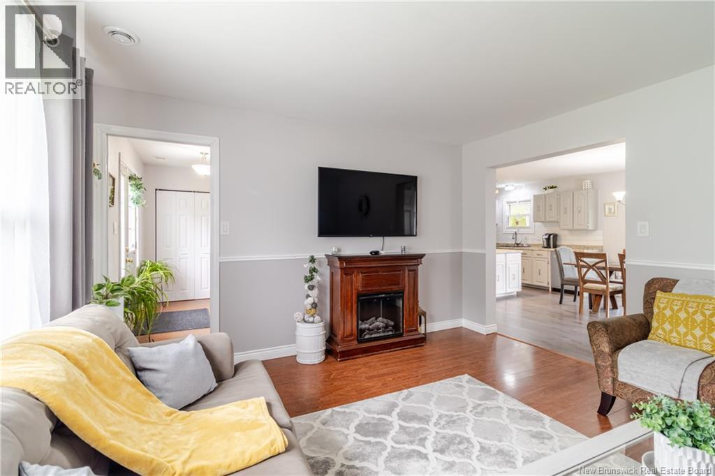 419 Beardsley Road - 8