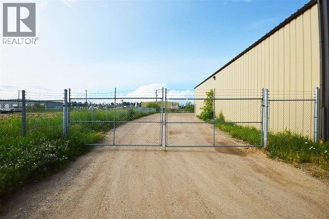 4911 55 Avenue - photo 2