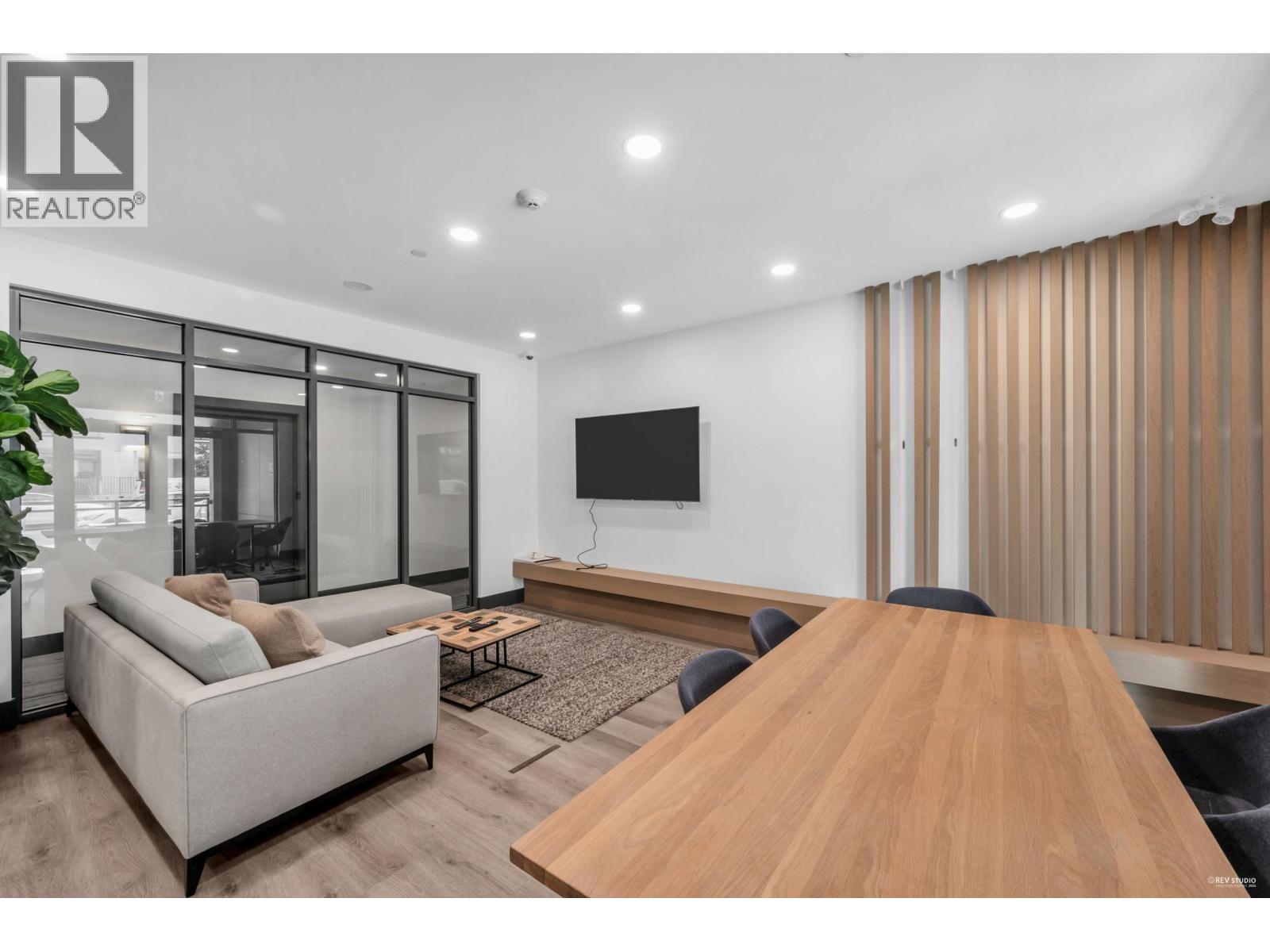 406 603 REGAN AVENUE — photo 5