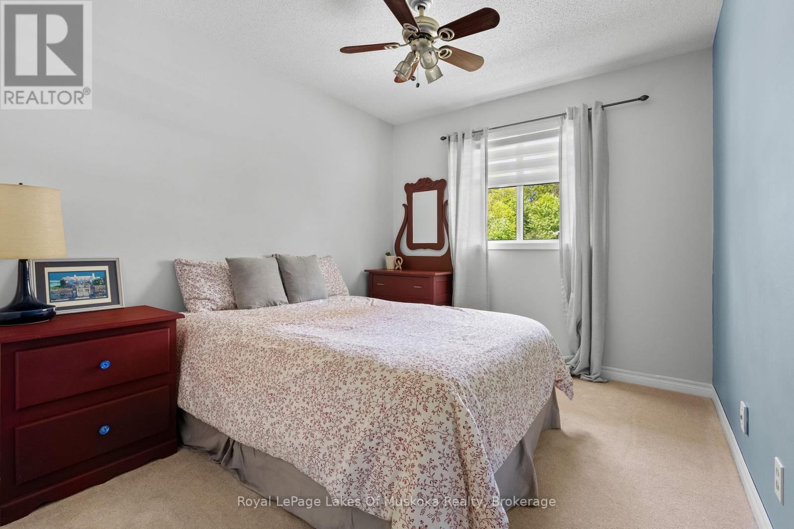 46 MEADOW HEIGHTS DRIVE - 19