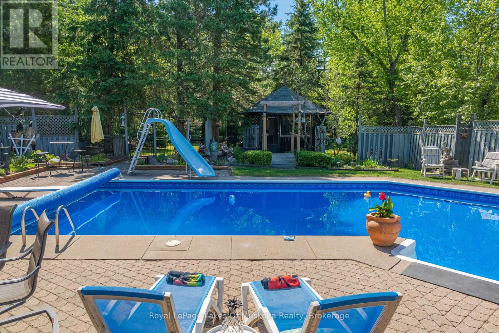 46 MEADOW HEIGHTS DRIVE - 28