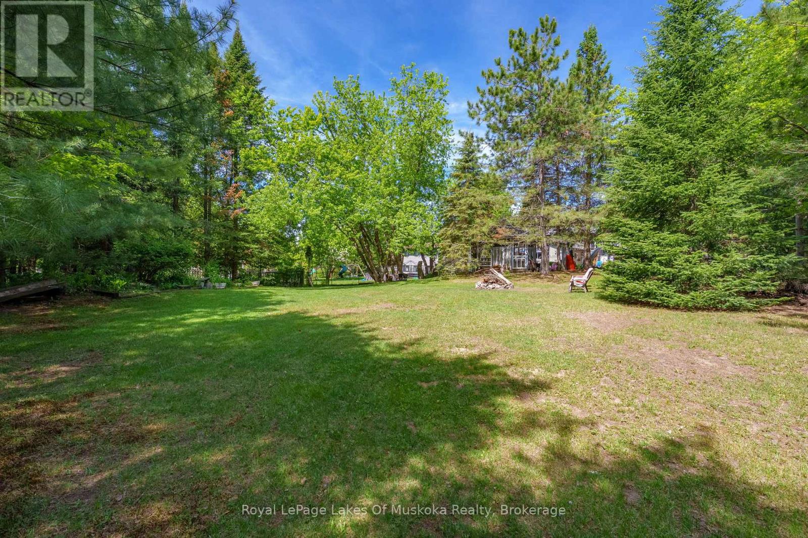 46 MEADOW HEIGHTS DRIVE - 43