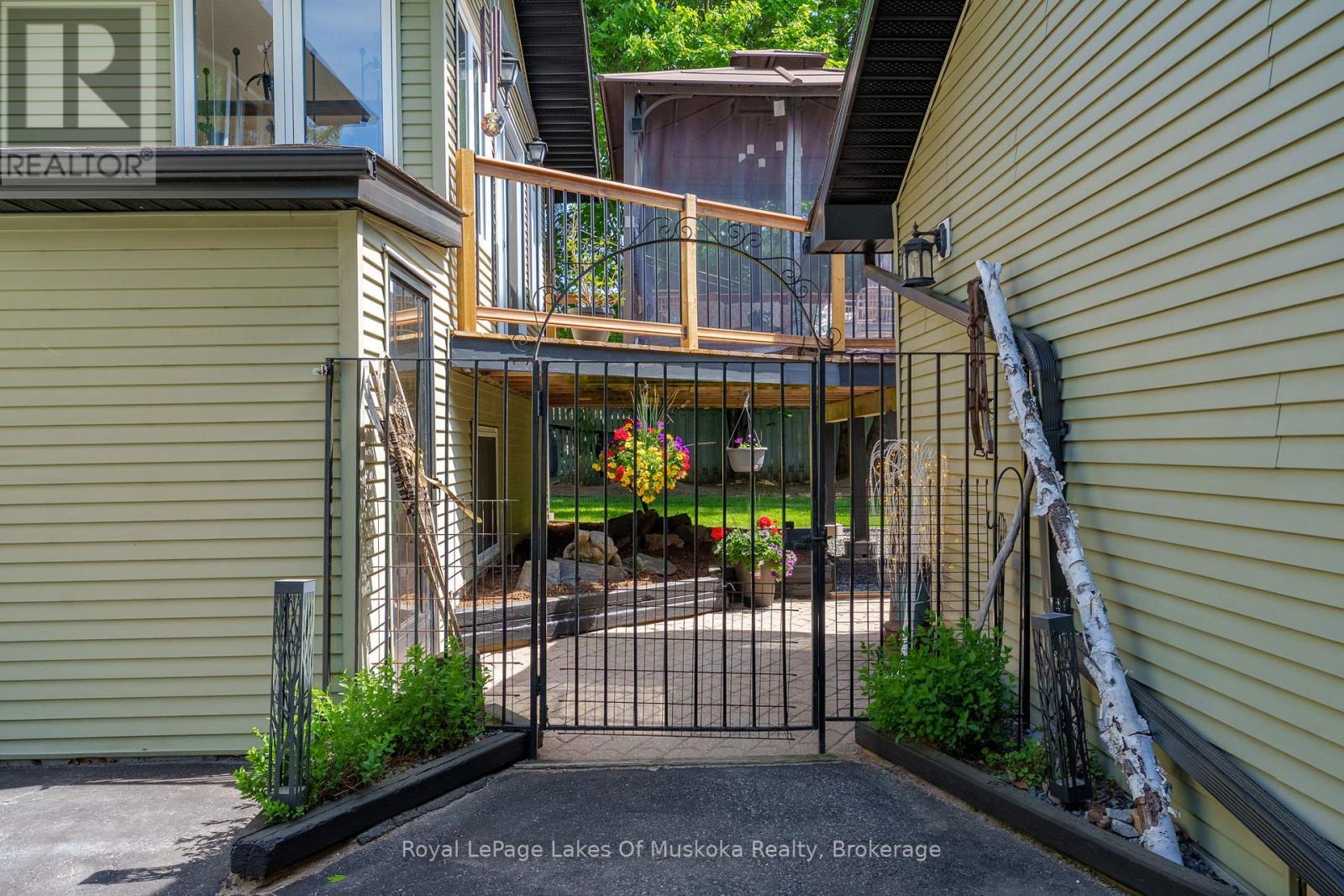 46 MEADOW HEIGHTS DRIVE - 47