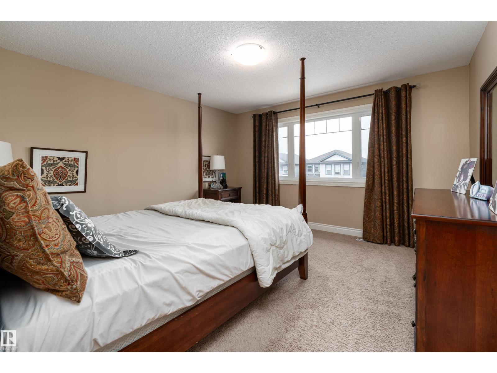 729 37A AV NW - 21