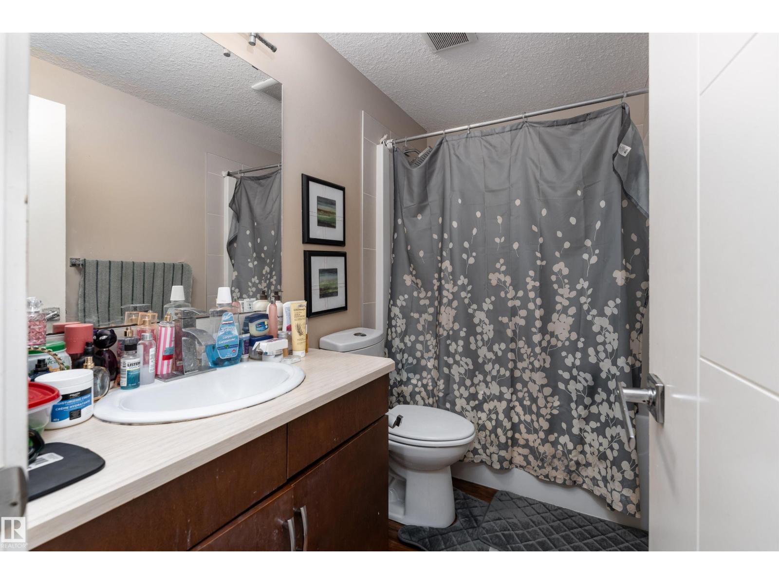 729 37A AV NW - 50