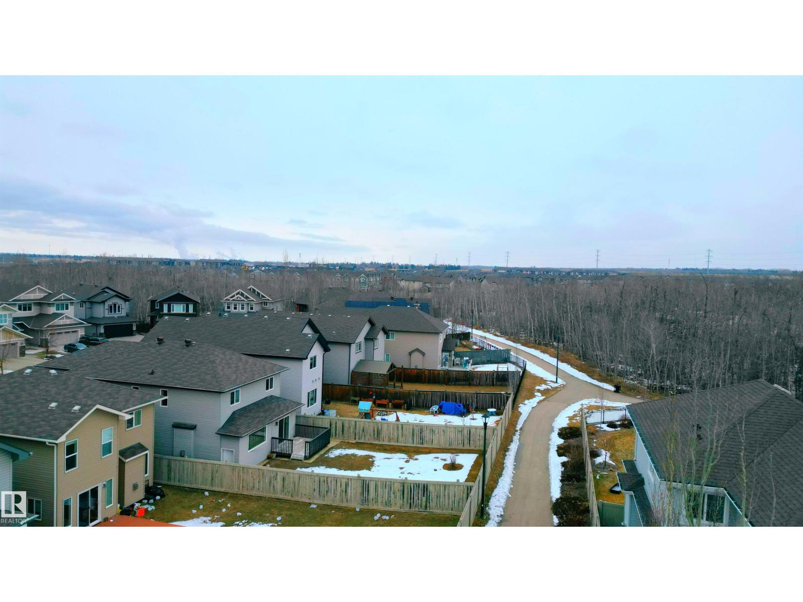 729 37A AV NW - 63