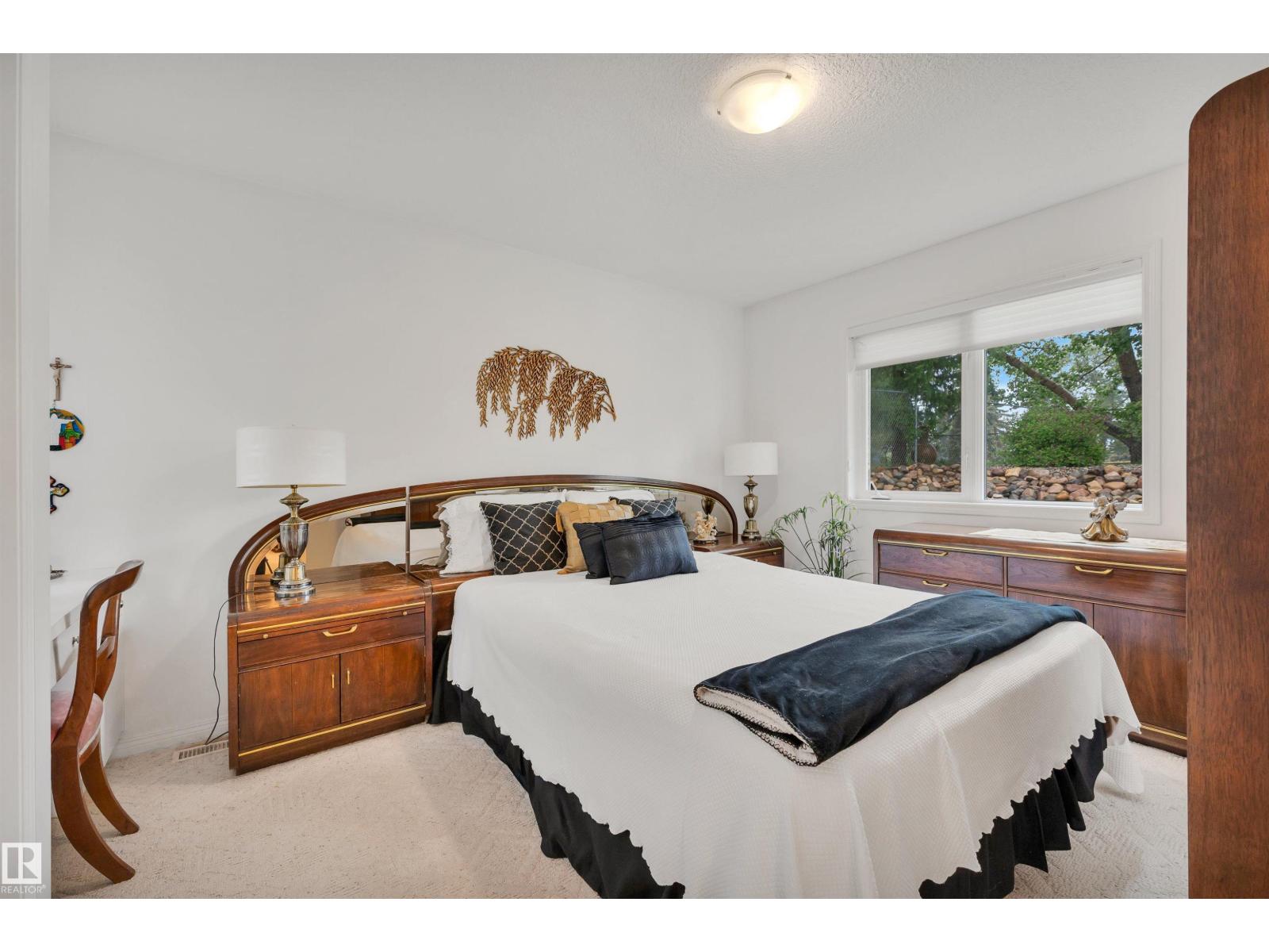 74 BEAUVISTA DR - 27