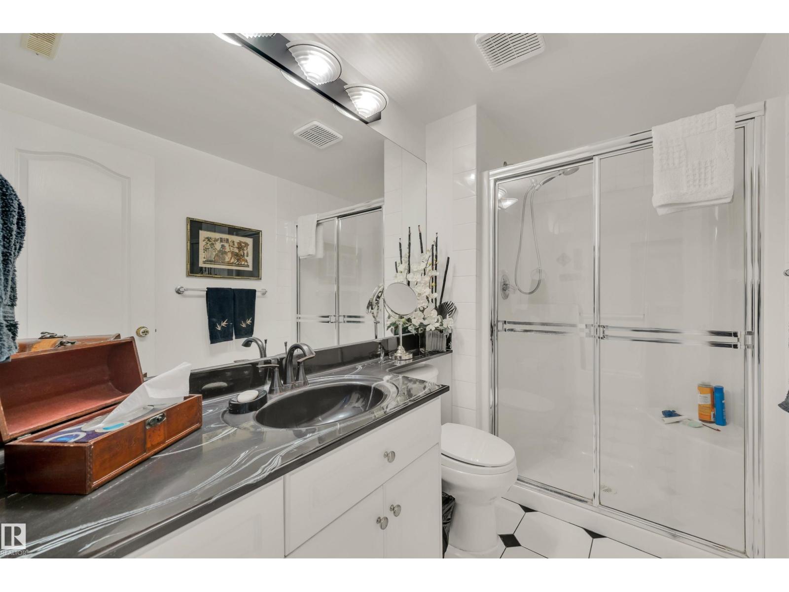 74 BEAUVISTA DR - 52