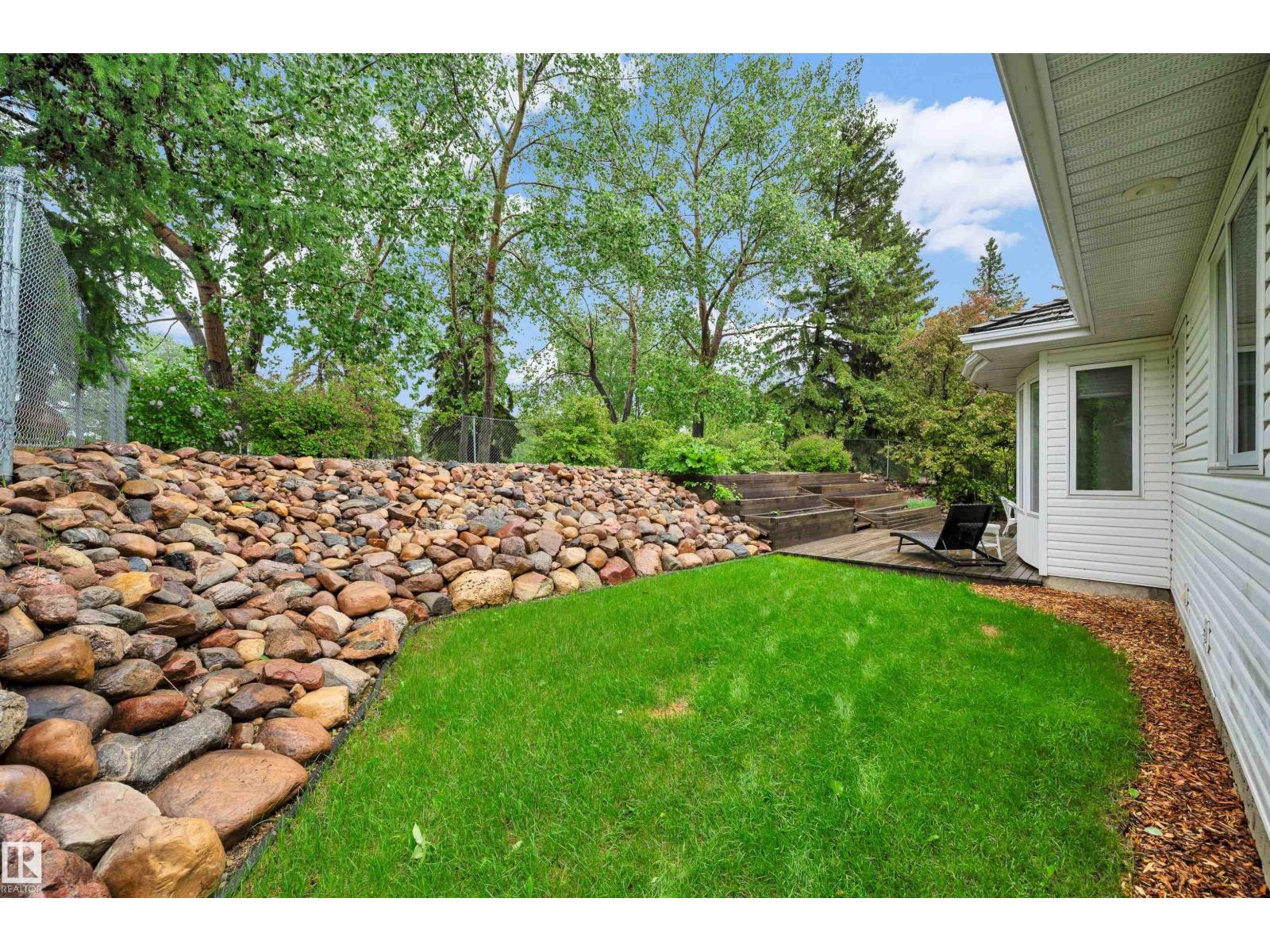 74 BEAUVISTA DR - 63