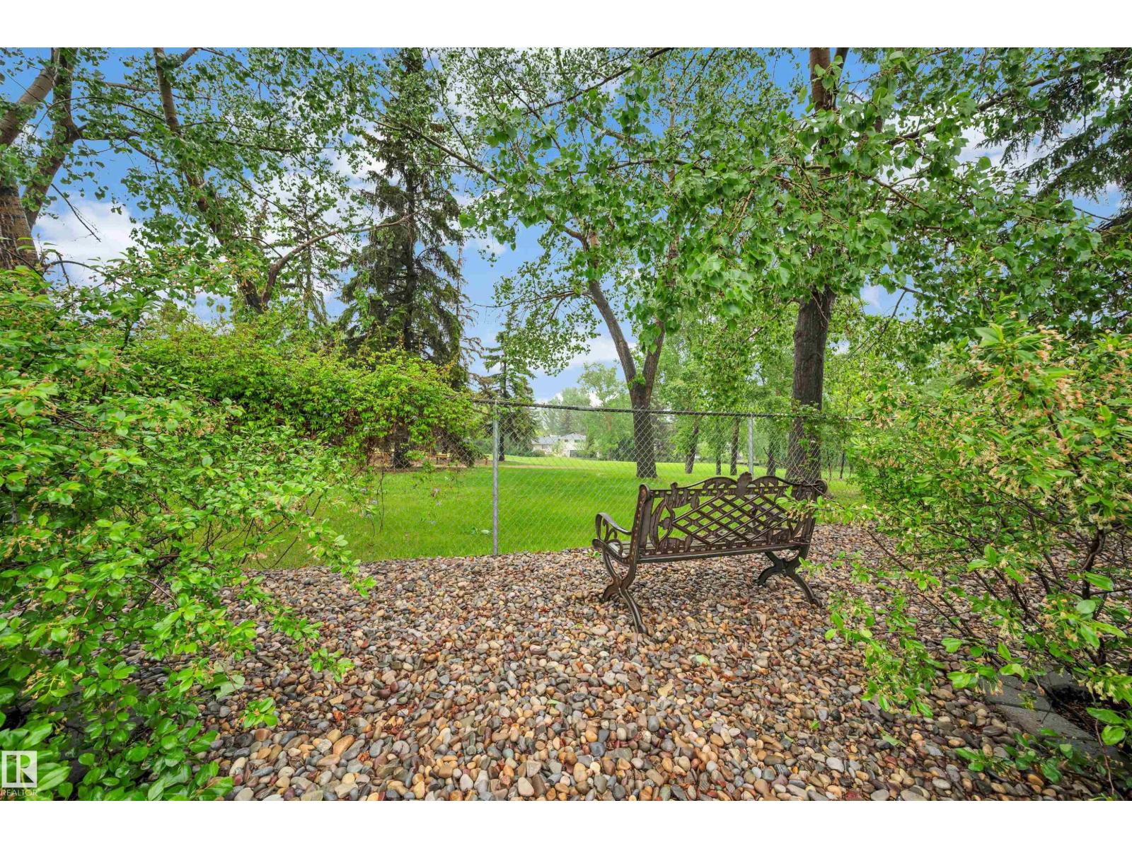 74 BEAUVISTA DR - 64