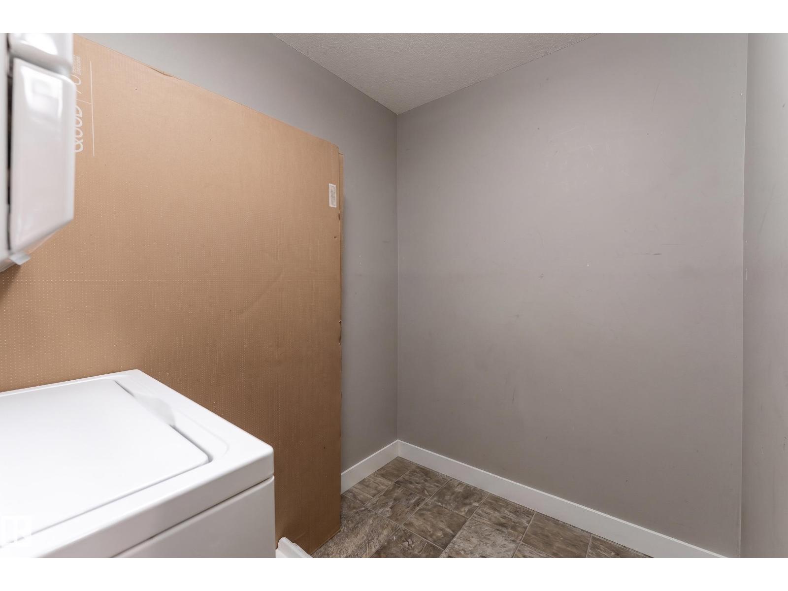 #115 3670 139 AV NW - 19