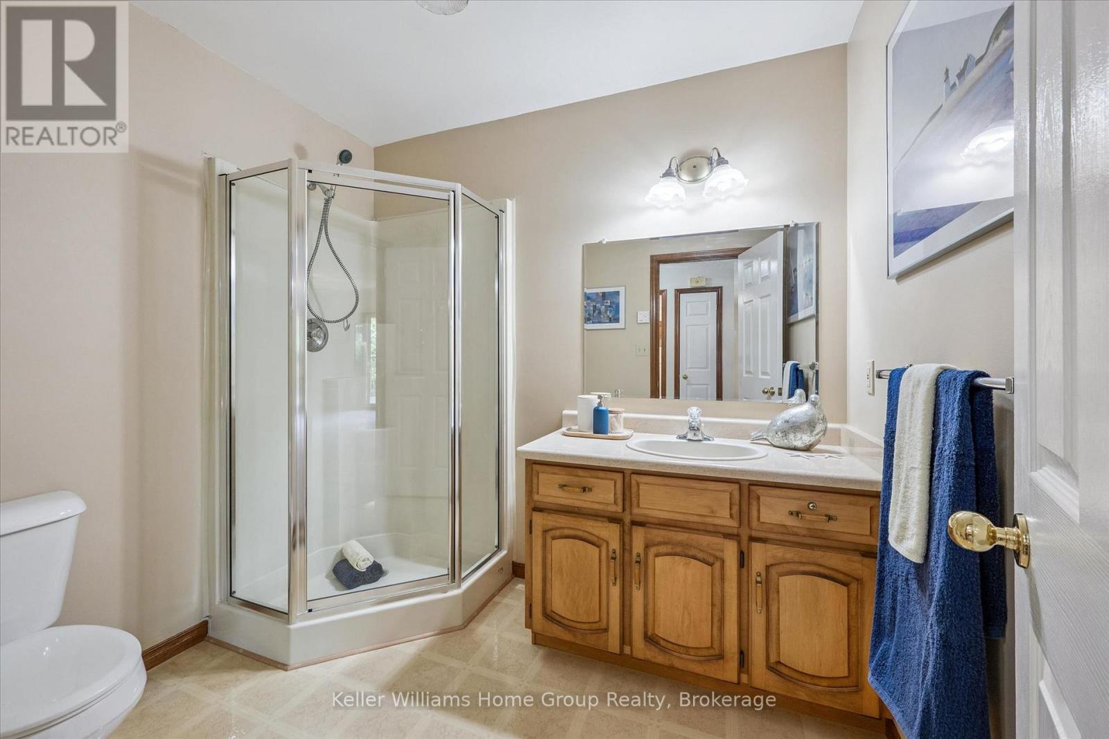 434 ST GEORGE STREET E - 24