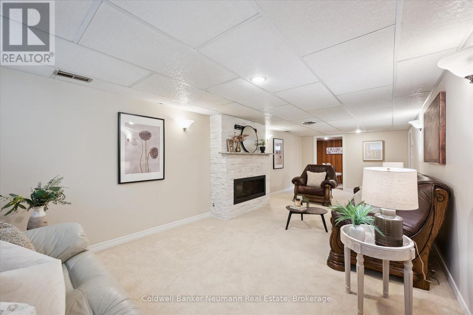 9 OTTAWA CRESCENT - 25