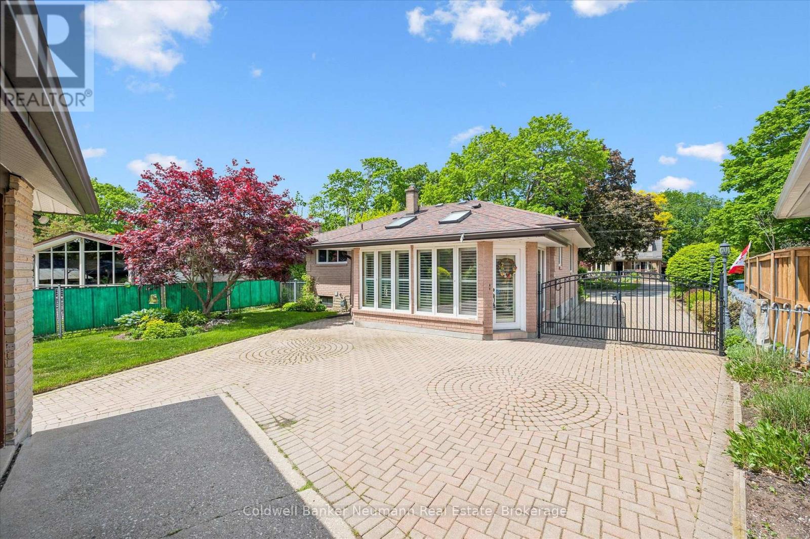 9 OTTAWA CRESCENT - 28