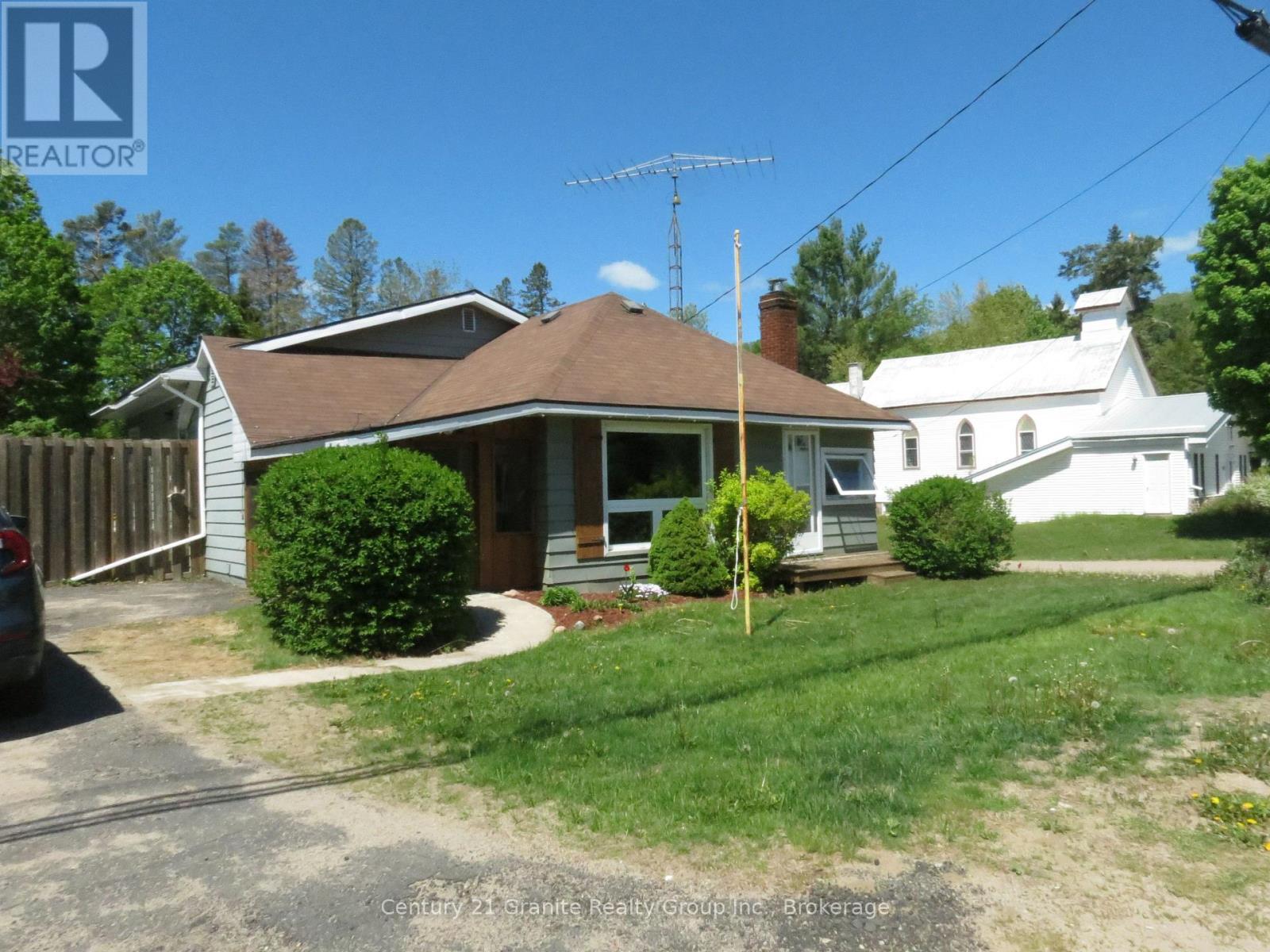 2315 LOOP ROAD - 1