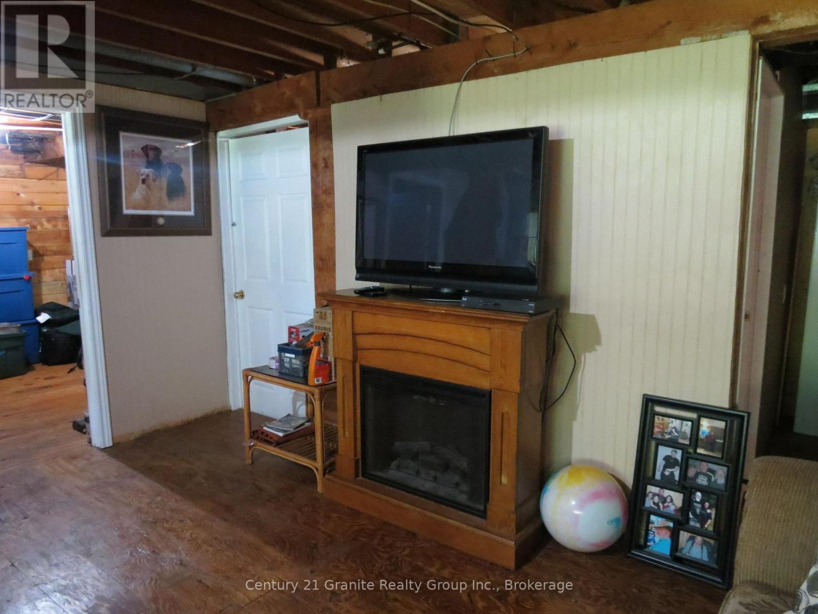 2315 LOOP ROAD - 14
