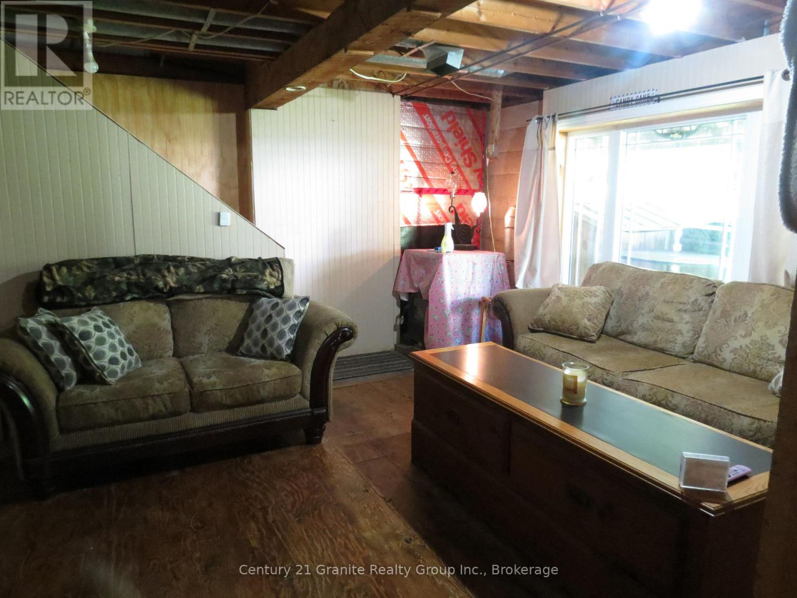2315 LOOP ROAD - 15
