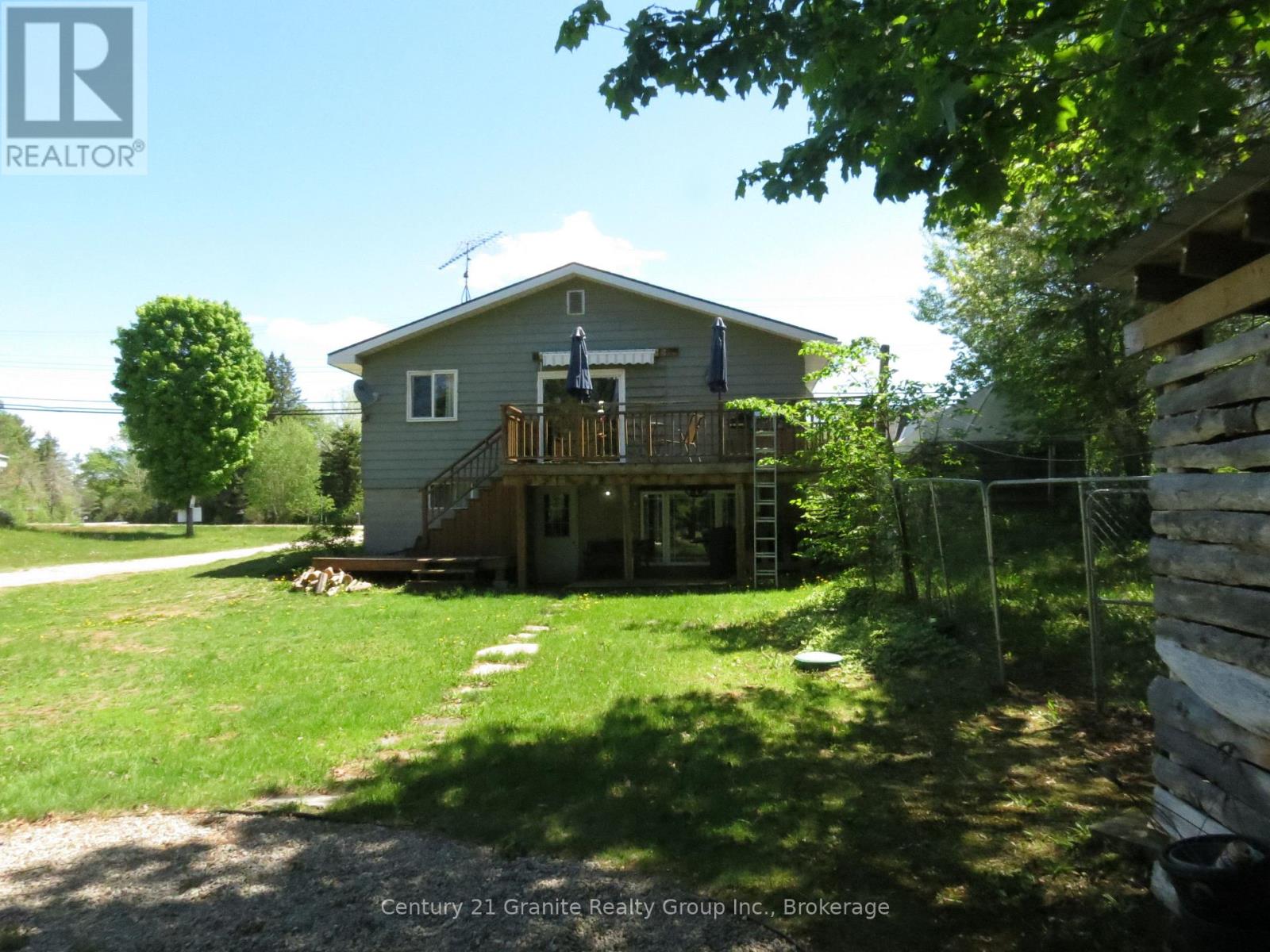 2315 LOOP ROAD - 20