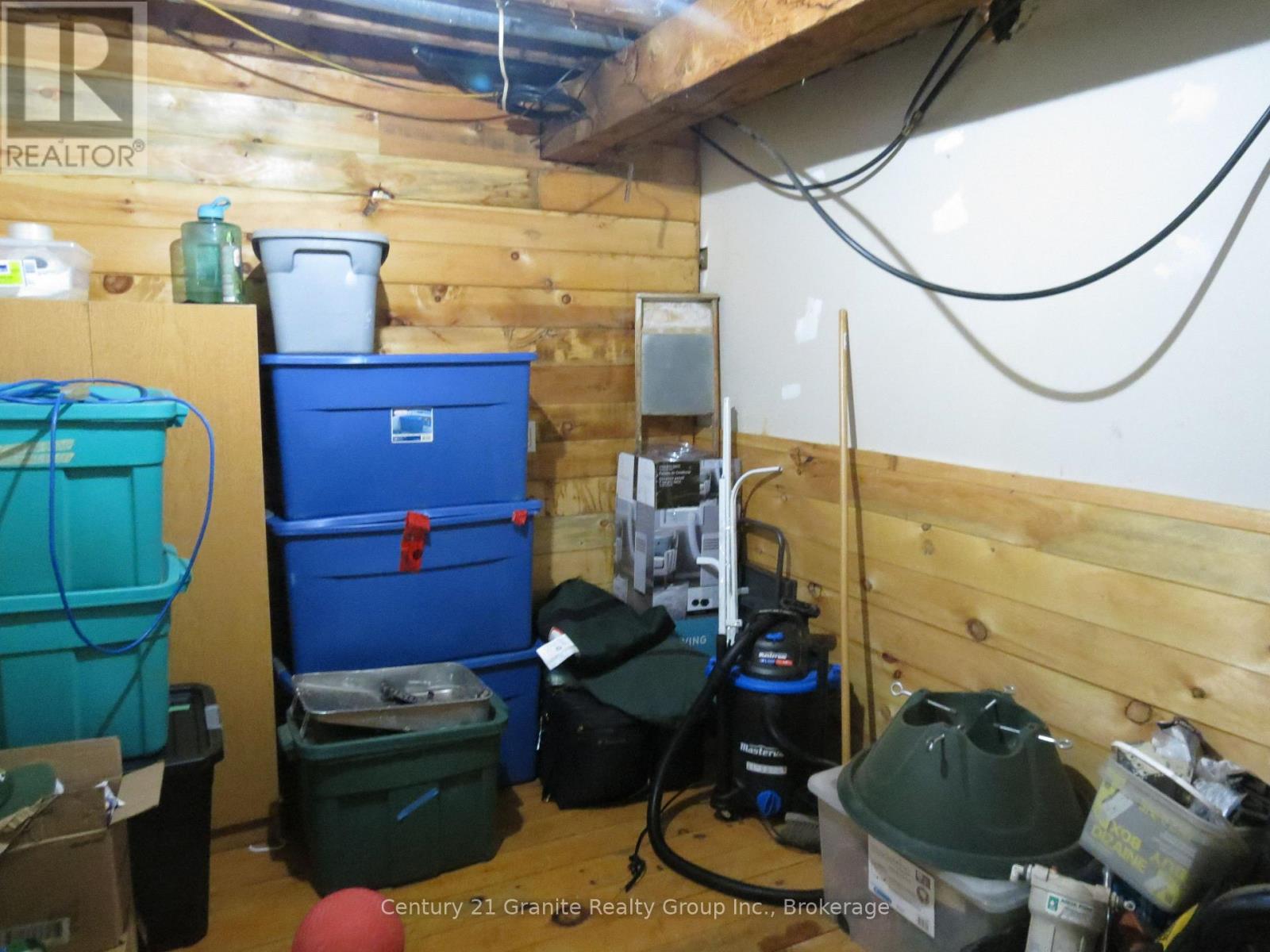 2315 LOOP ROAD - 21