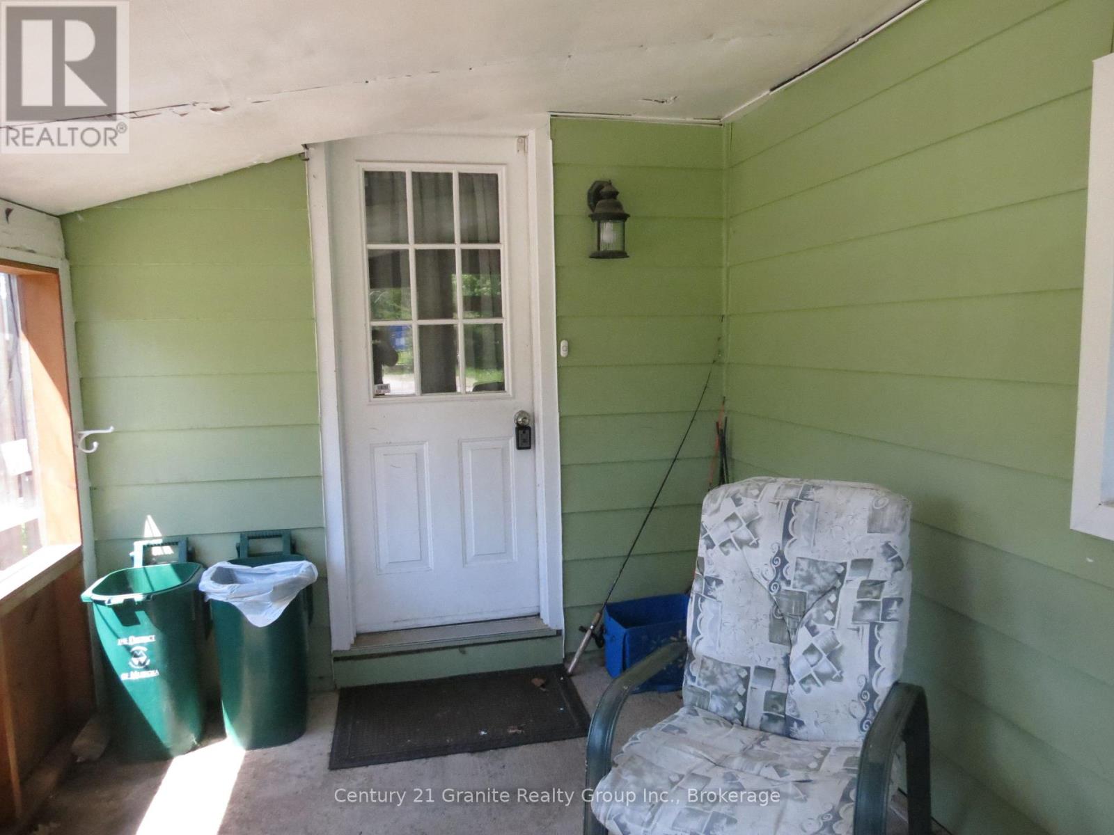 2315 LOOP ROAD - 22