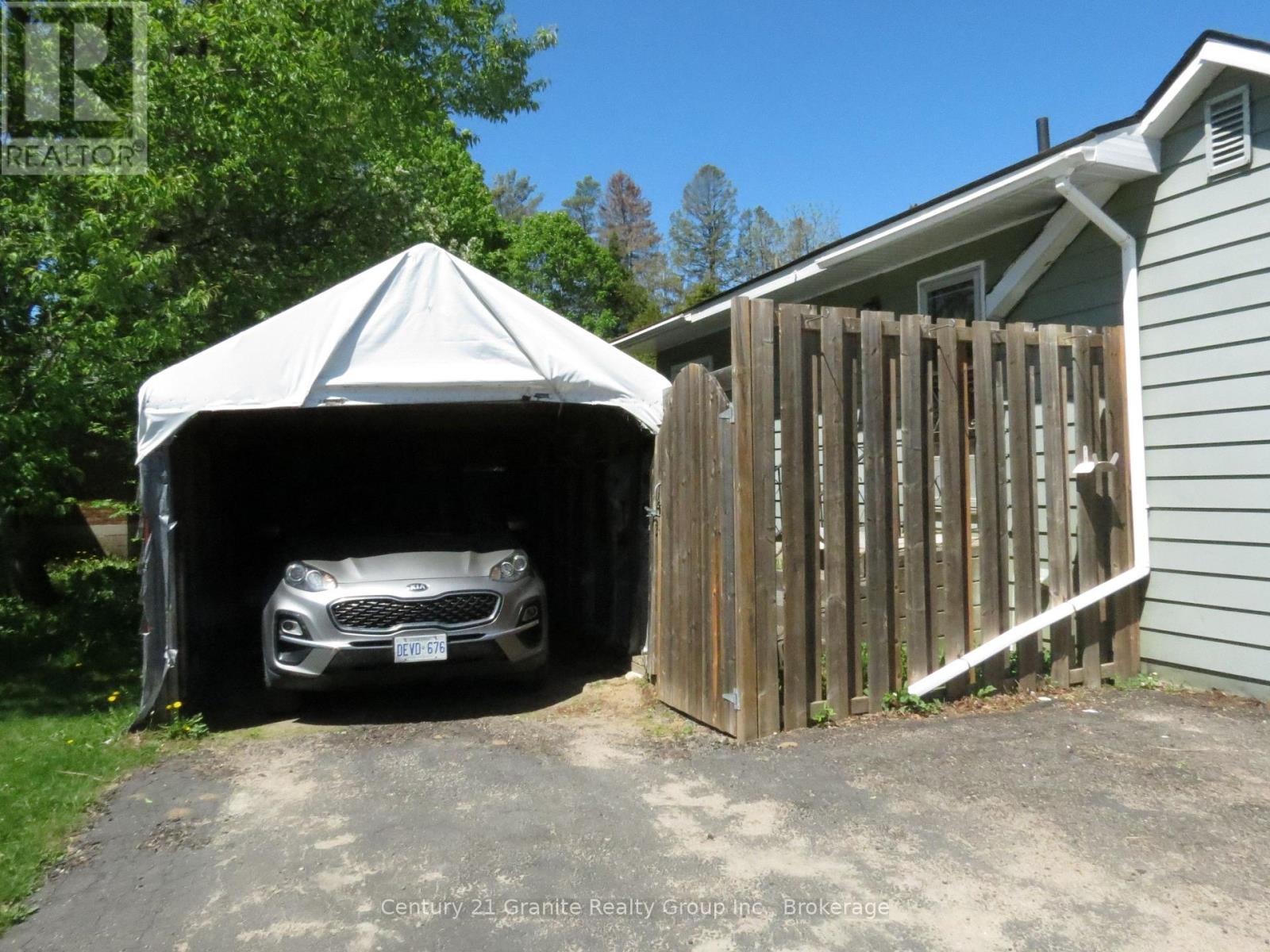2315 LOOP ROAD - 24