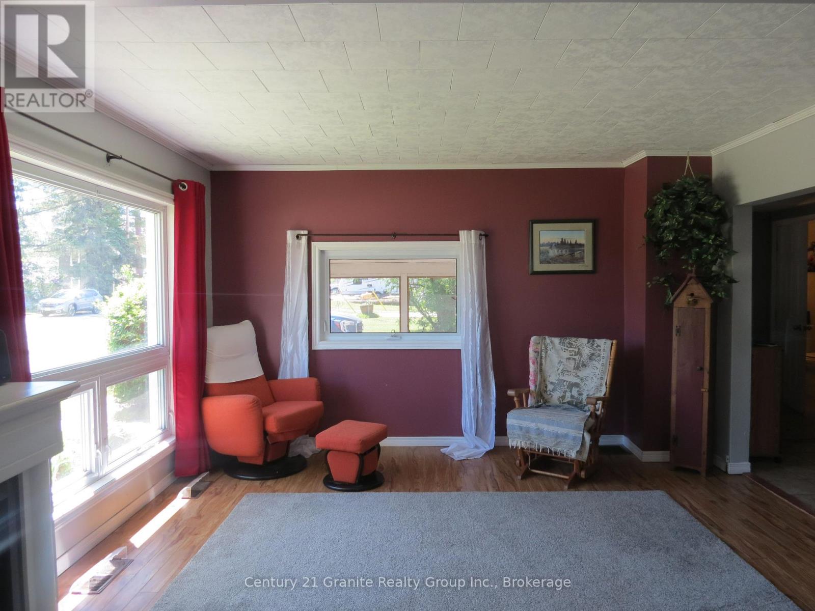 2315 LOOP ROAD - 4