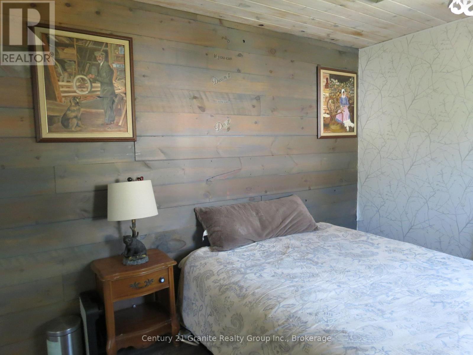 2315 LOOP ROAD - 9