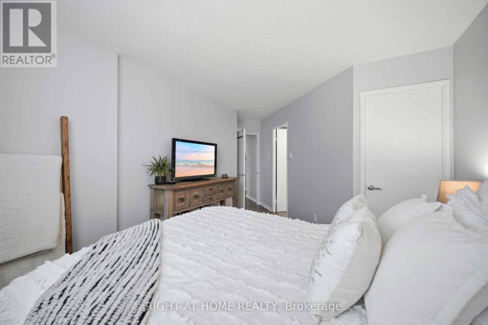 #108 2 WESTNEY ROAD N - 13