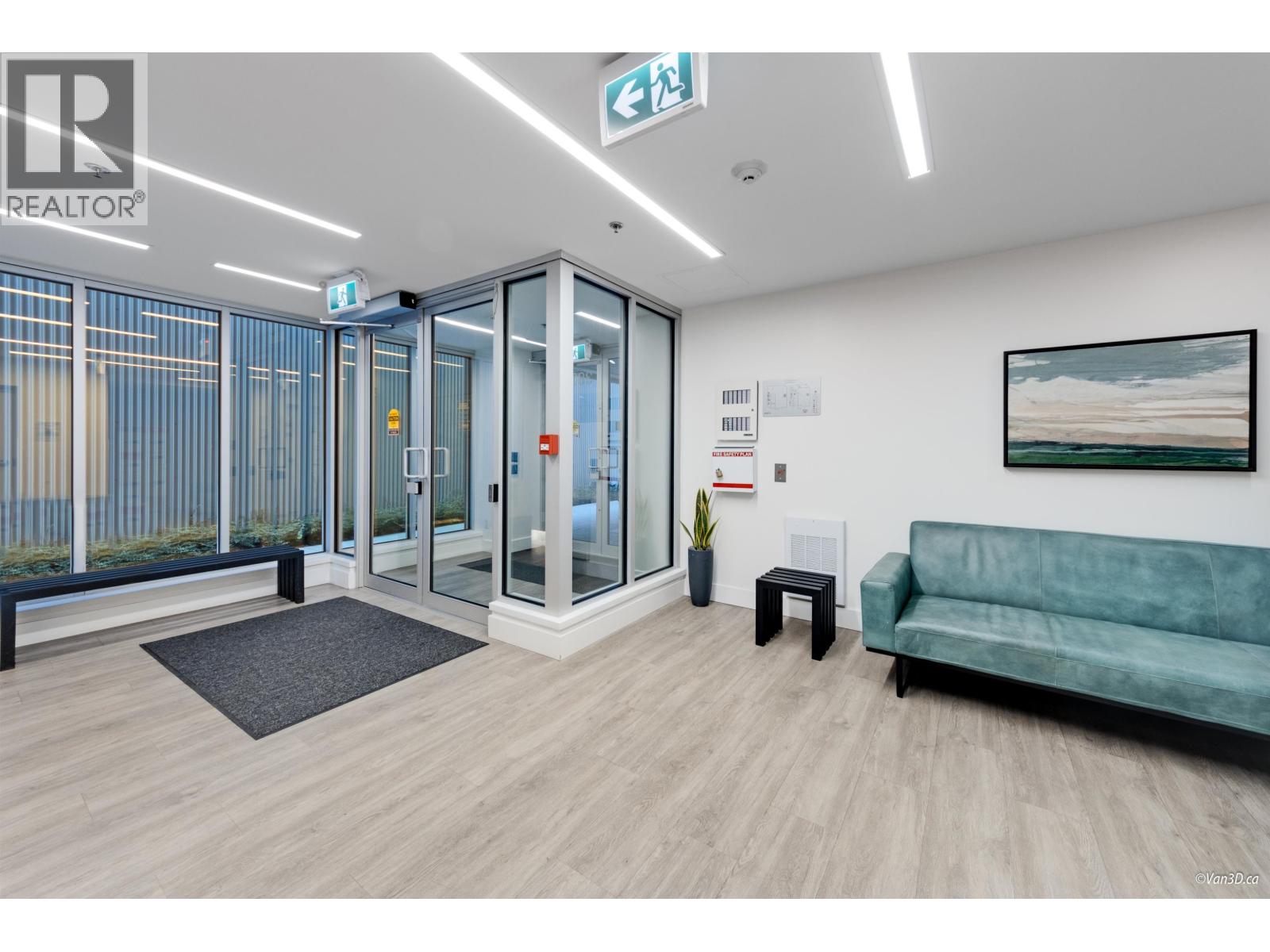 602 38013 THIRD AVENUE, Squamish