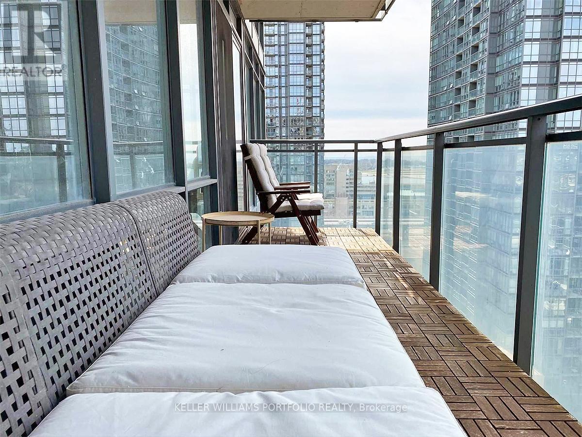 #1618 4K SPADINA AVENUE - 22