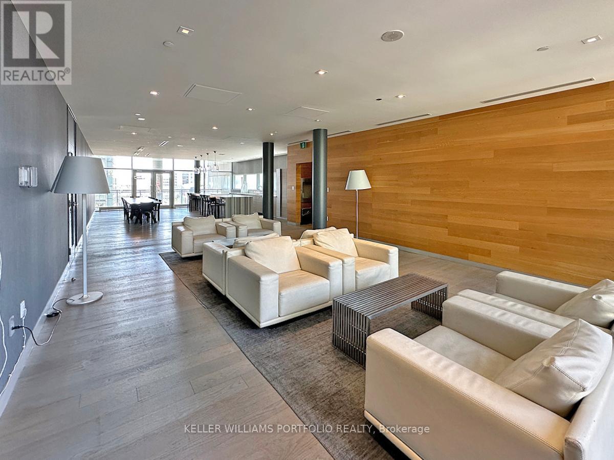 #1618 4K SPADINA AVENUE - 38