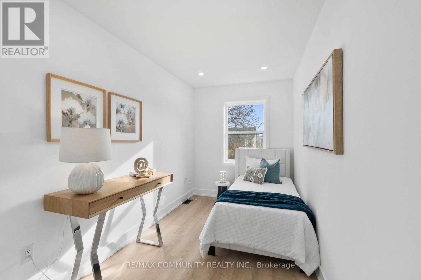 340 ALBANY AVENUE - 17