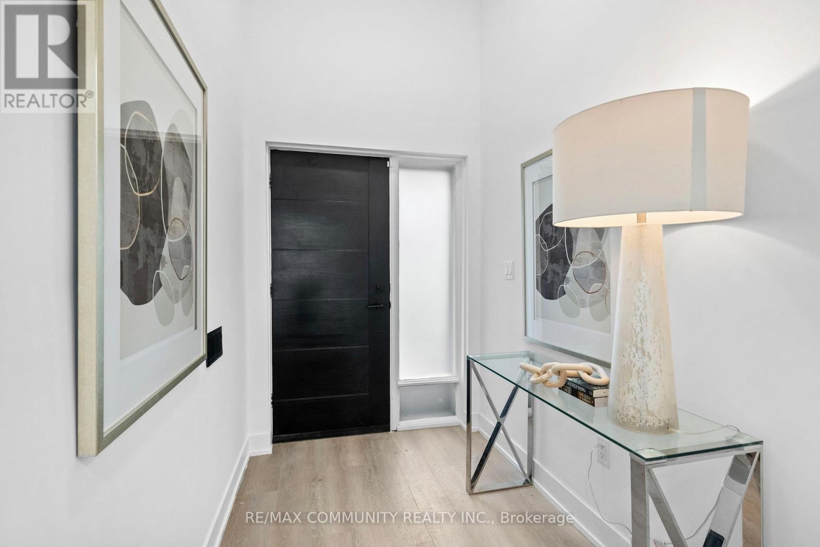 340 ALBANY AVENUE - 32