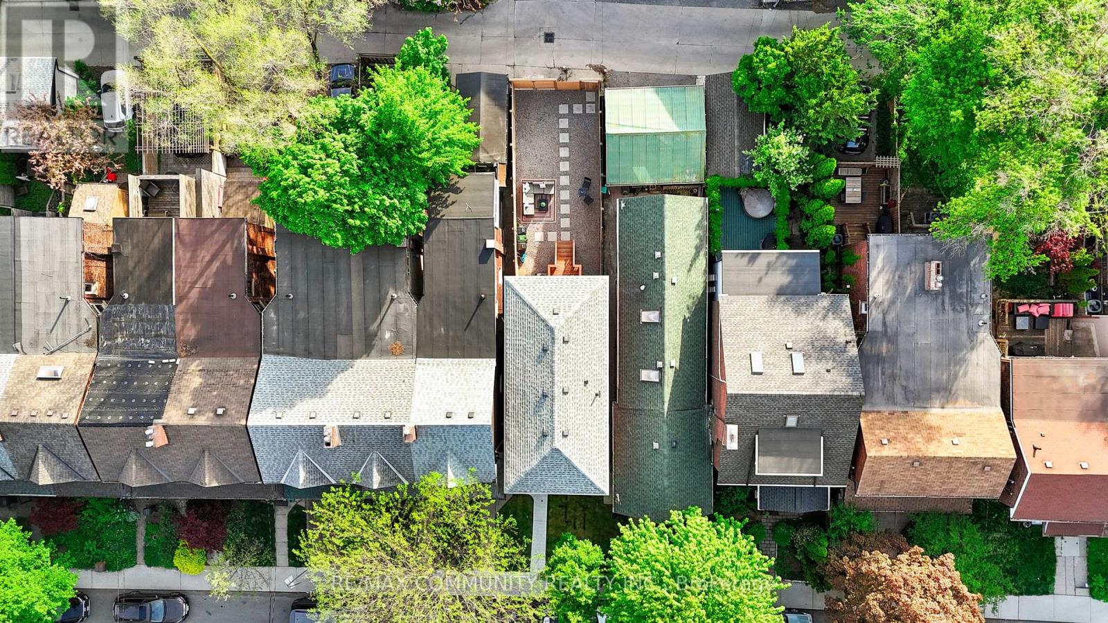 340 ALBANY AVENUE - 48