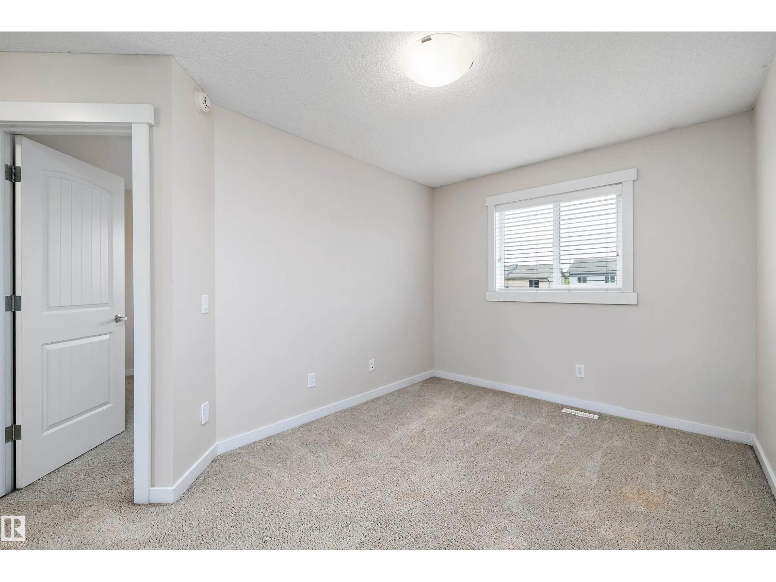 2914 18A AV NW - 17