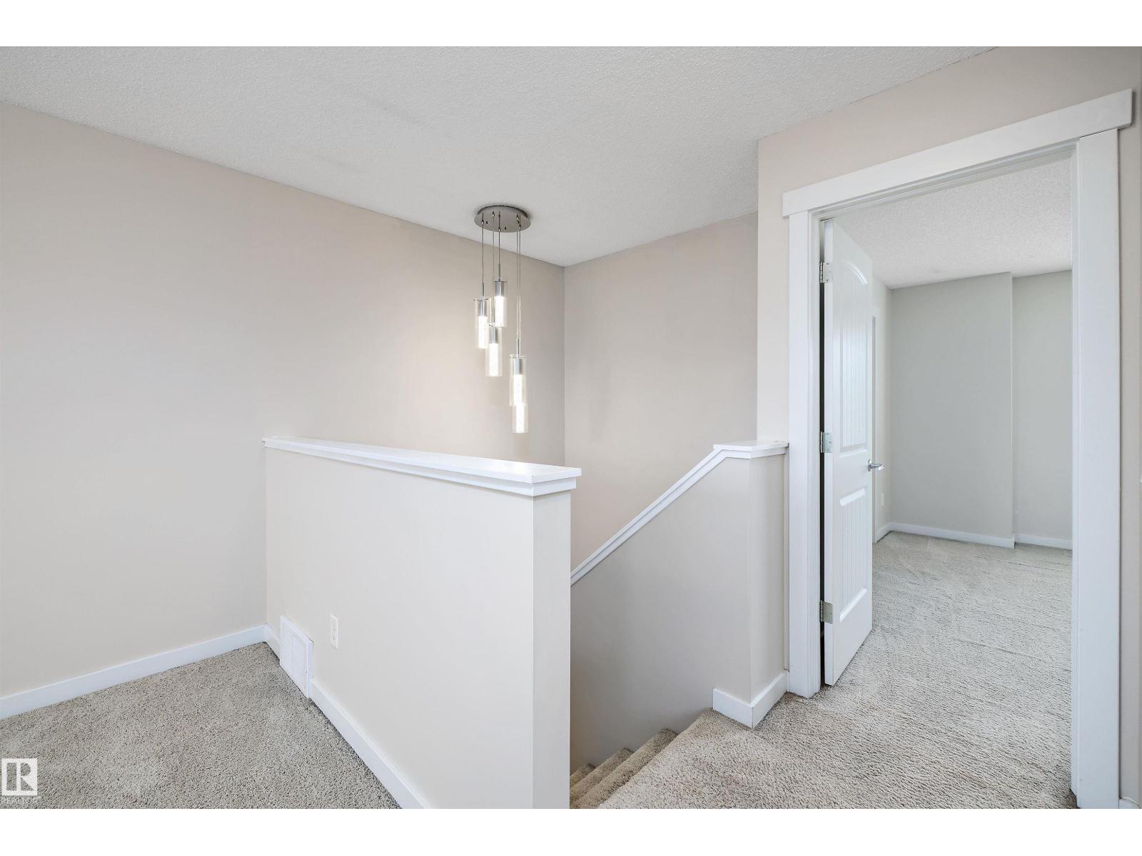 2914 18A AV NW - 20