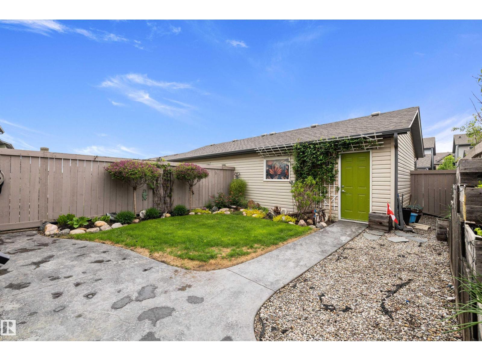2914 18A AV NW - 47