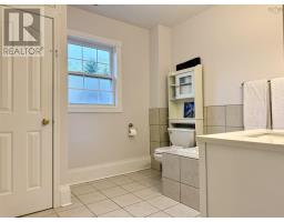 52 Rupert Street, Amherst, NS B4H3R6 Photo 44