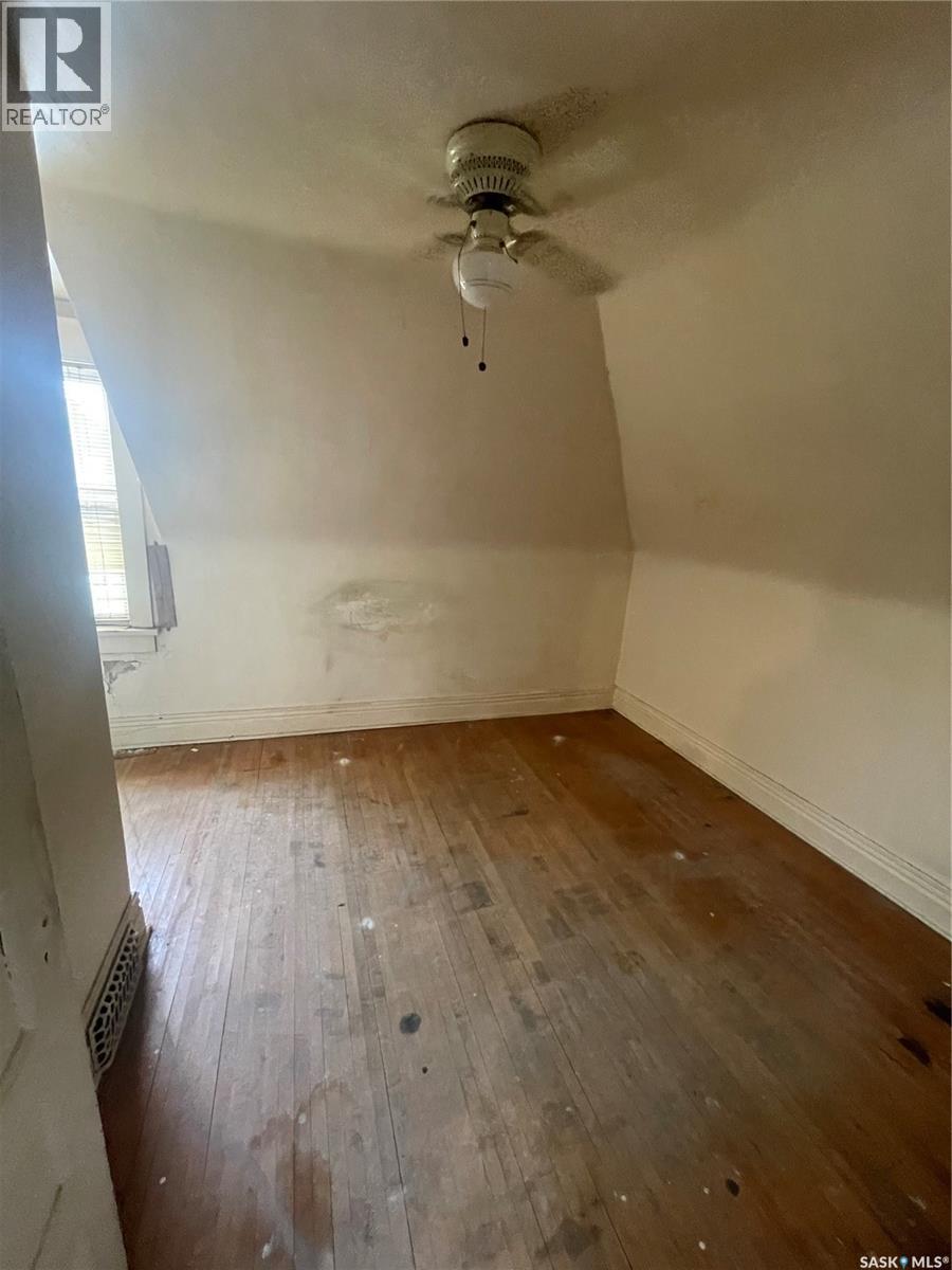 419 18th STREET W - 44