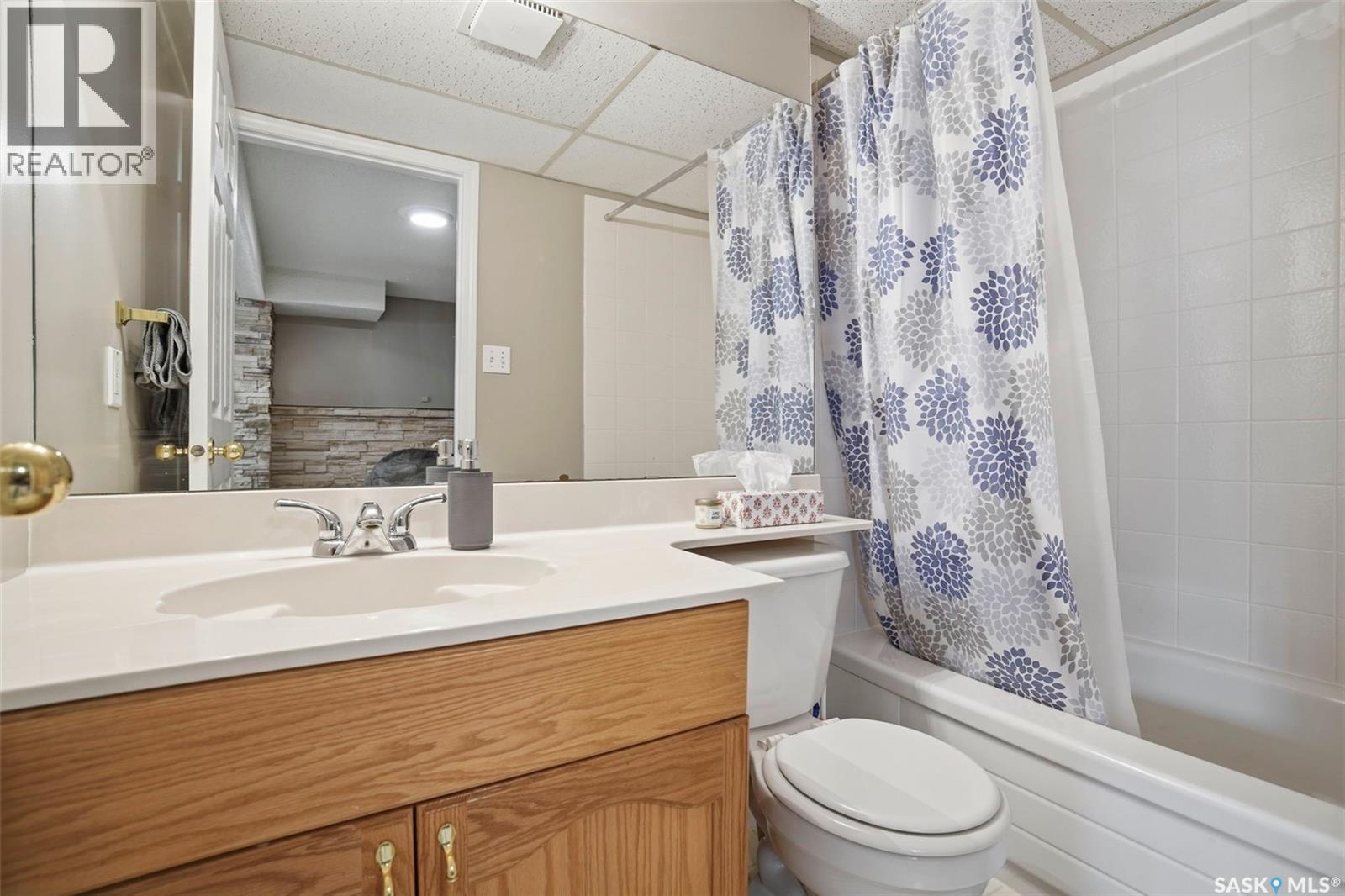 143 Adilman DRIVE - 23