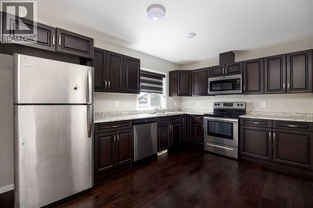 120 Warren Way, Fort McMurray