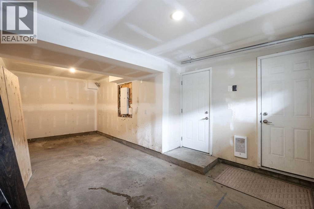 120 Warren Way, Fort McMurray