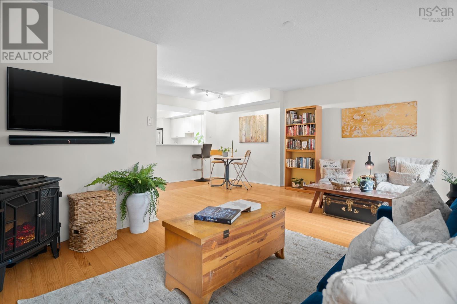 Property 9 of 41 of 40 5561 Sentinal Square